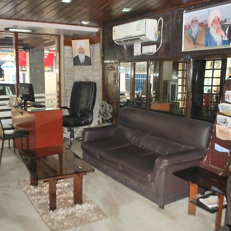 Hotel Heera International Kolkata Eksteriør bilde