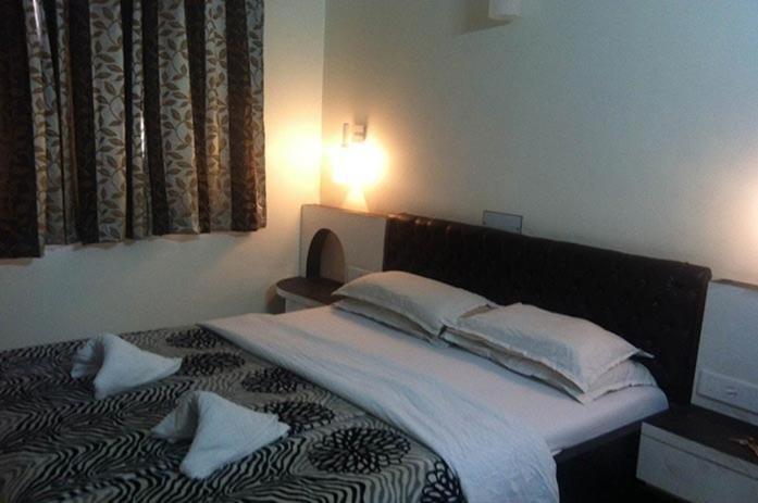 Hotel Heera International Kolkata Eksteriør bilde